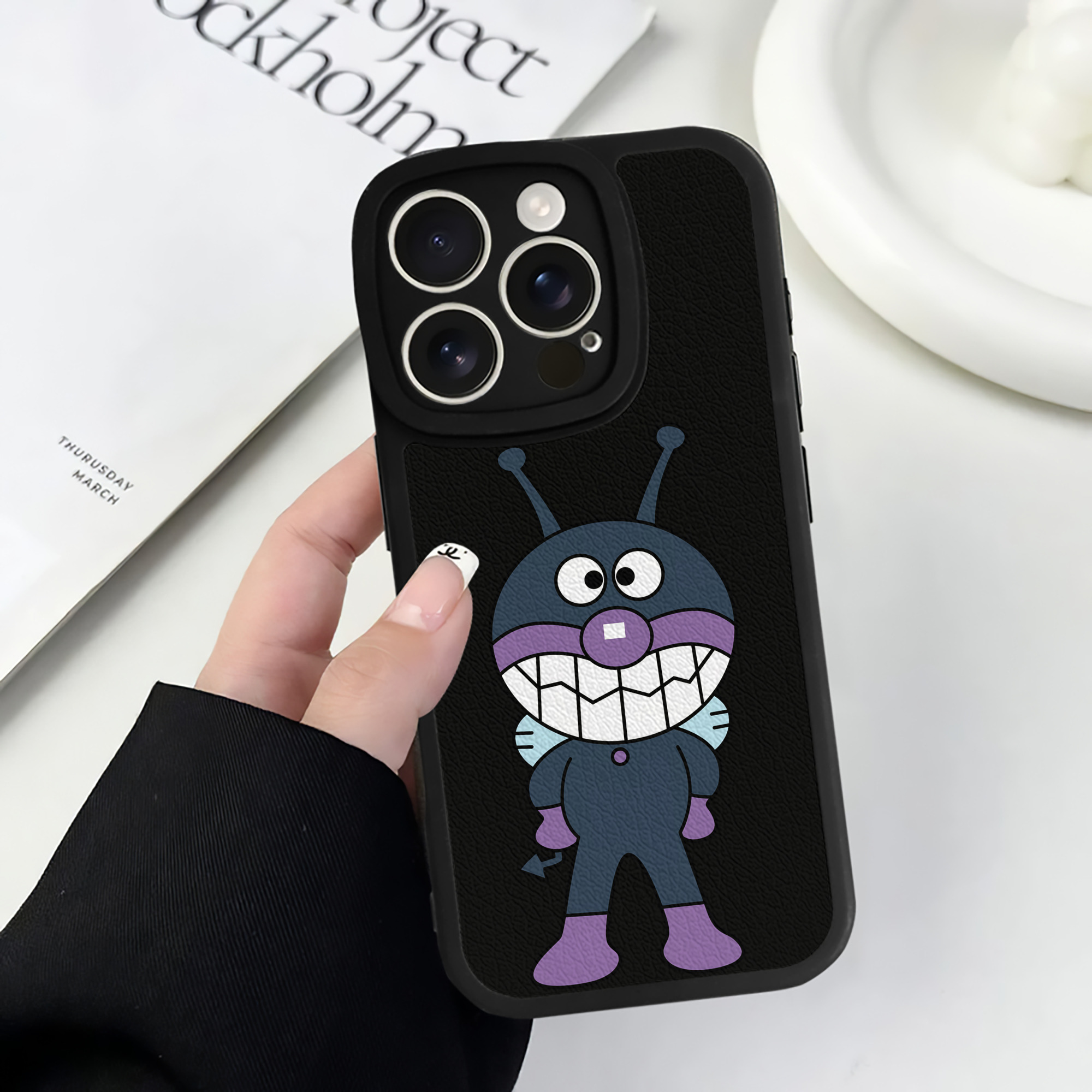 （画像用） アンパンマン Anpanman 【iPhone 16シリーズ対応】シリコンスマホケース（レザー調） 材質：シリコン